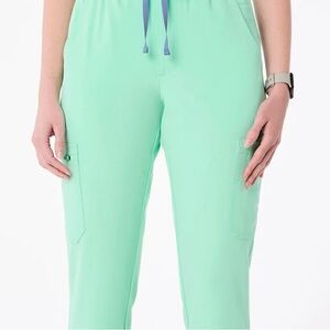 FIGS Mariner scrub set M/MTall